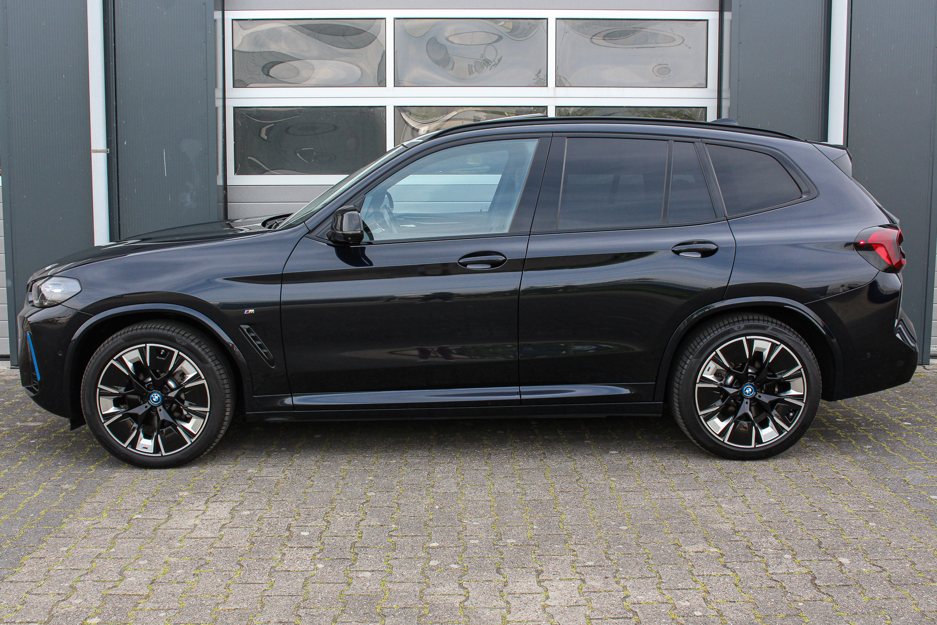 Foto van BMW Ix3