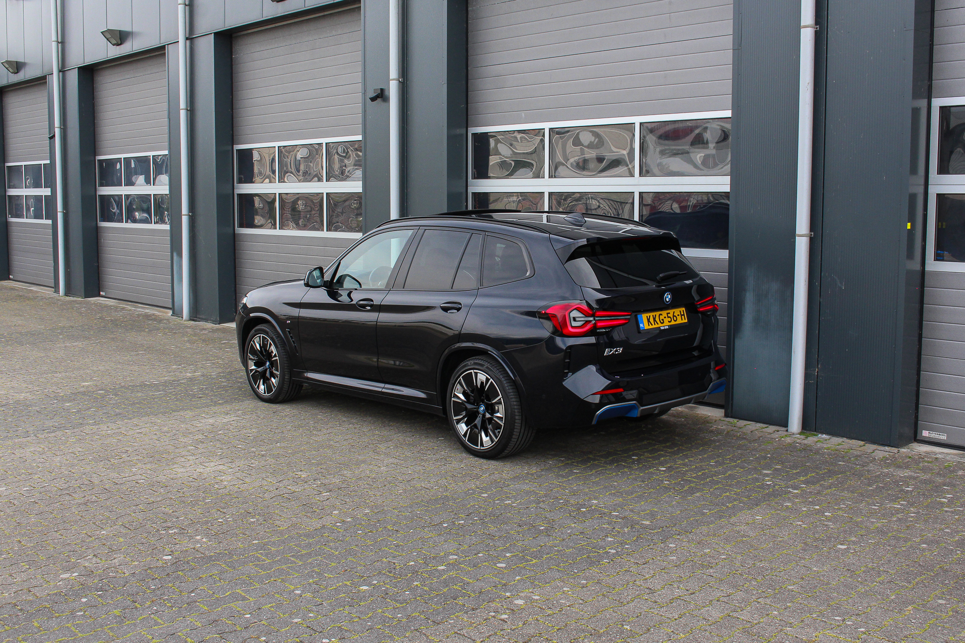 Foto van BMW Ix3