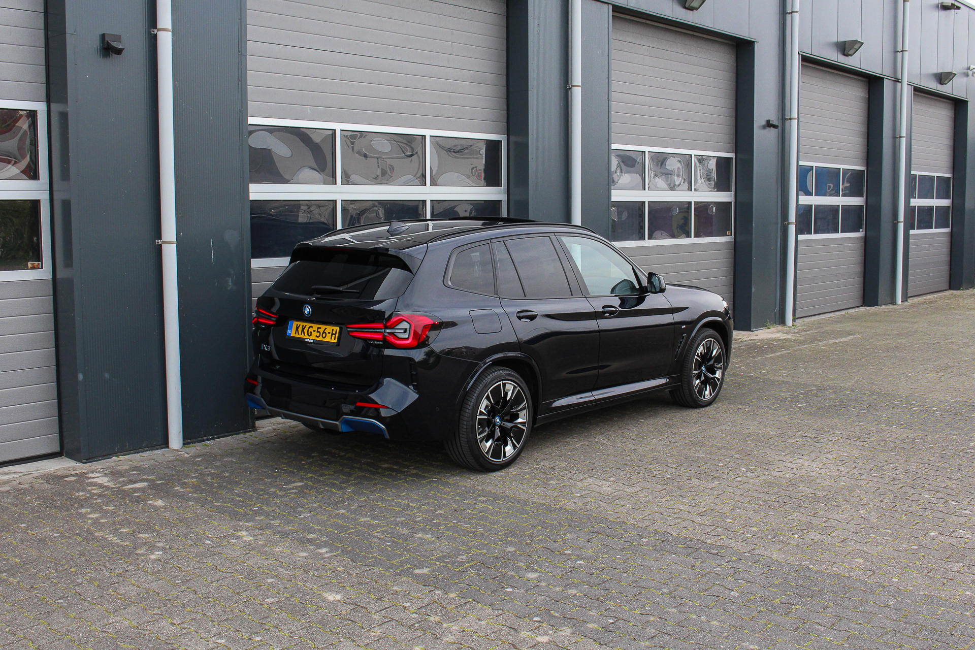 Foto van BMW Ix3