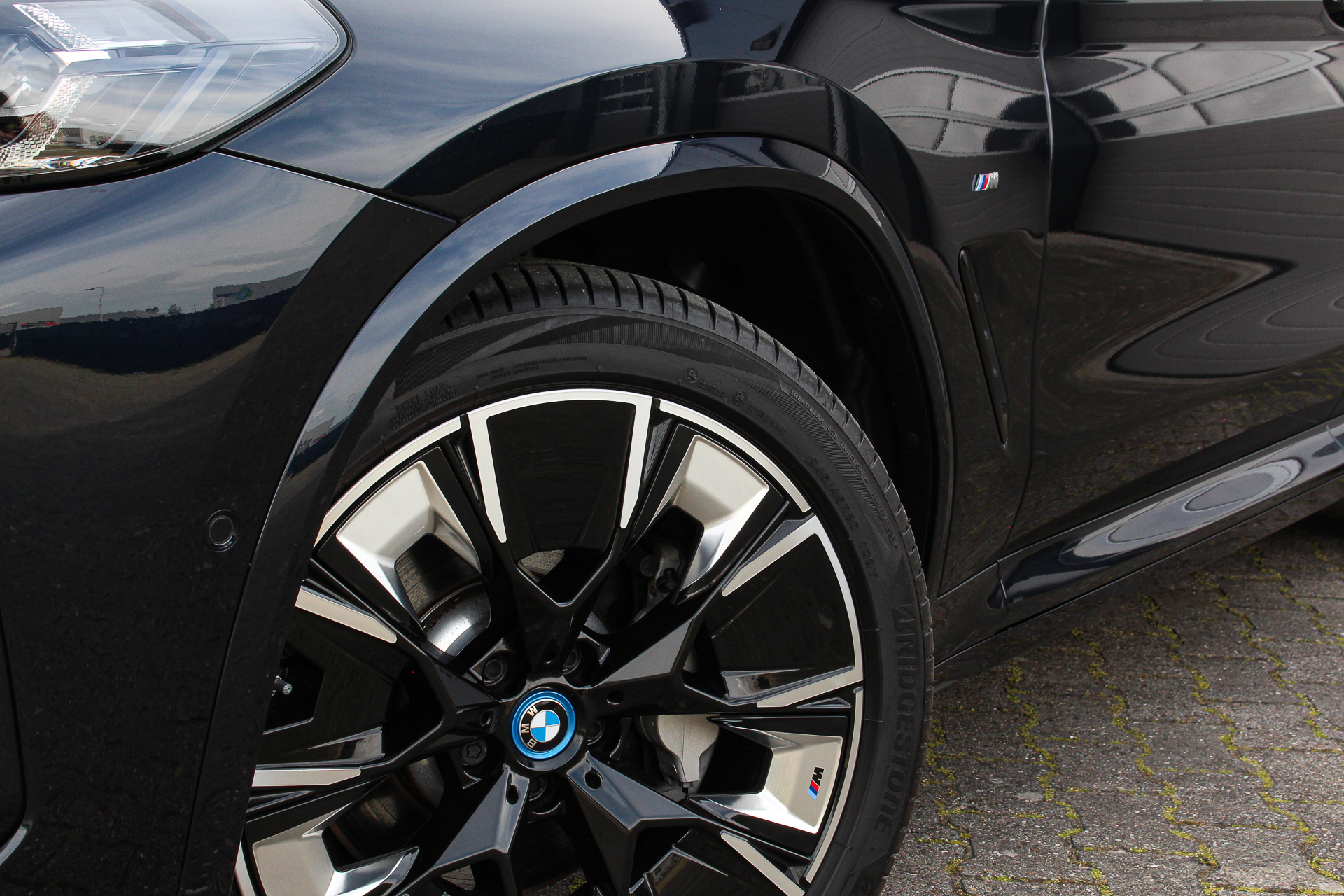 Foto van BMW Ix3