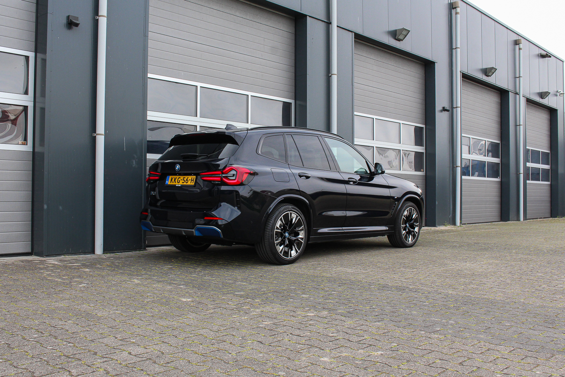 Foto van BMW Ix3