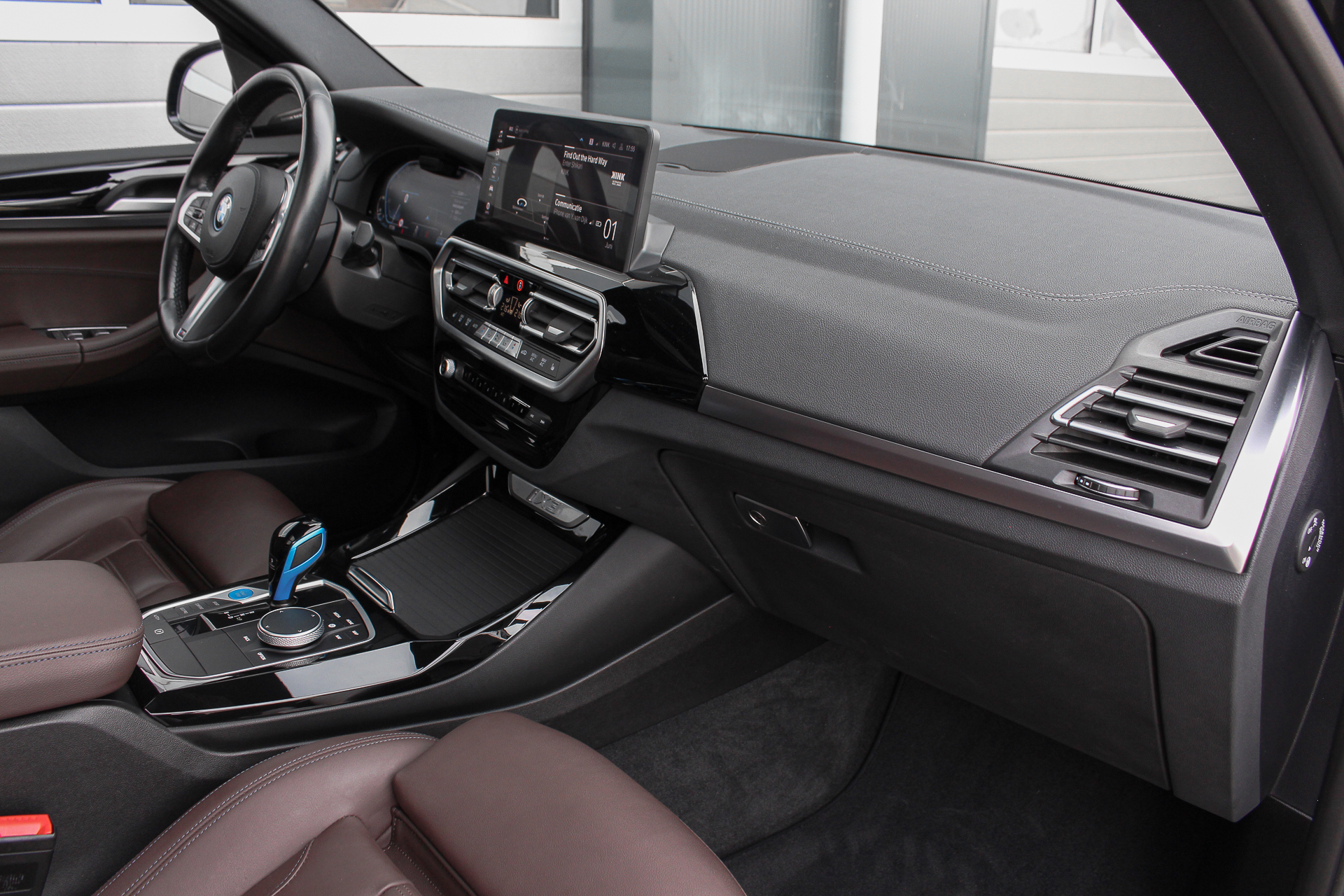 Foto van BMW Ix3