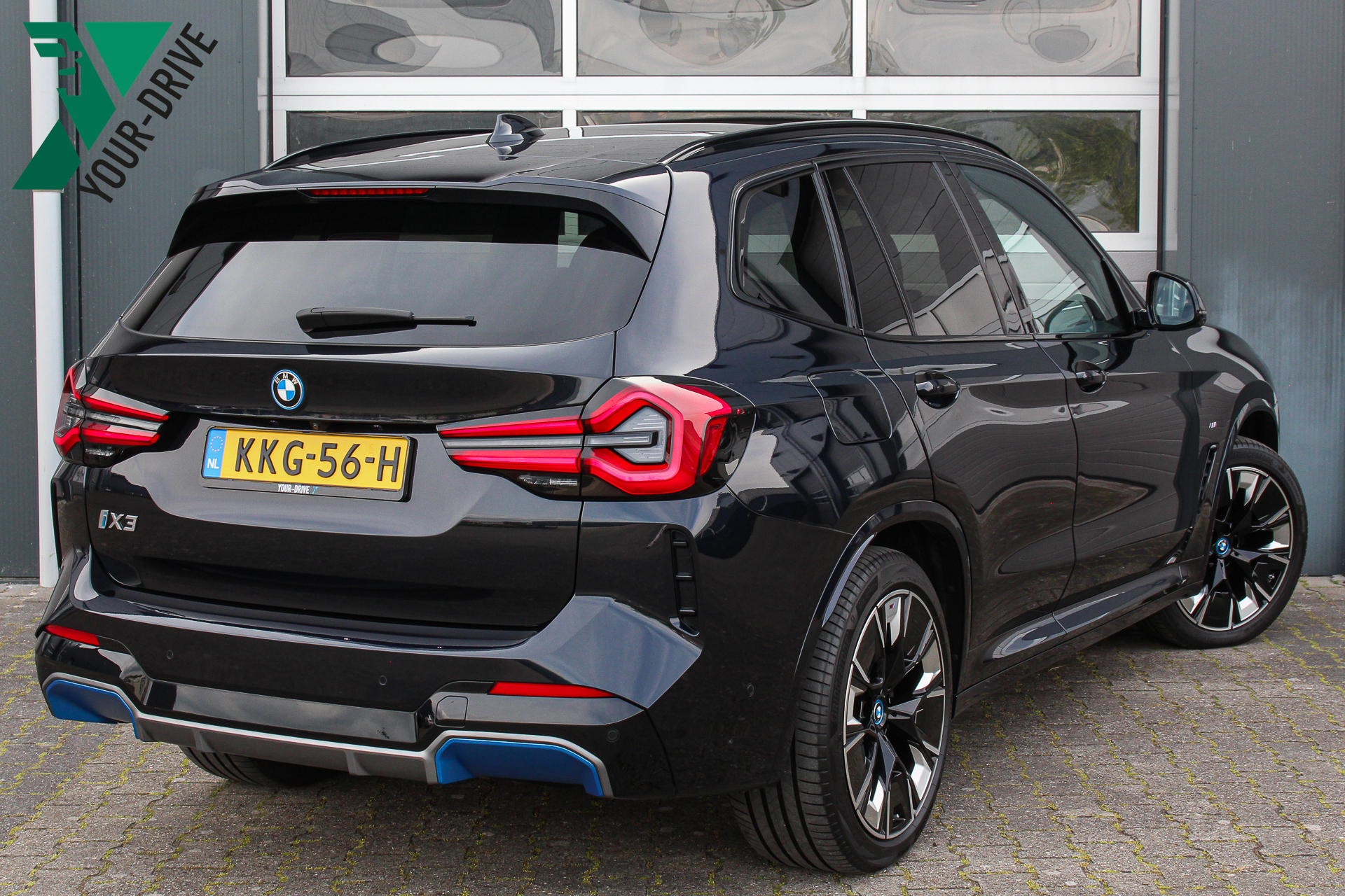 Foto van BMW Ix3