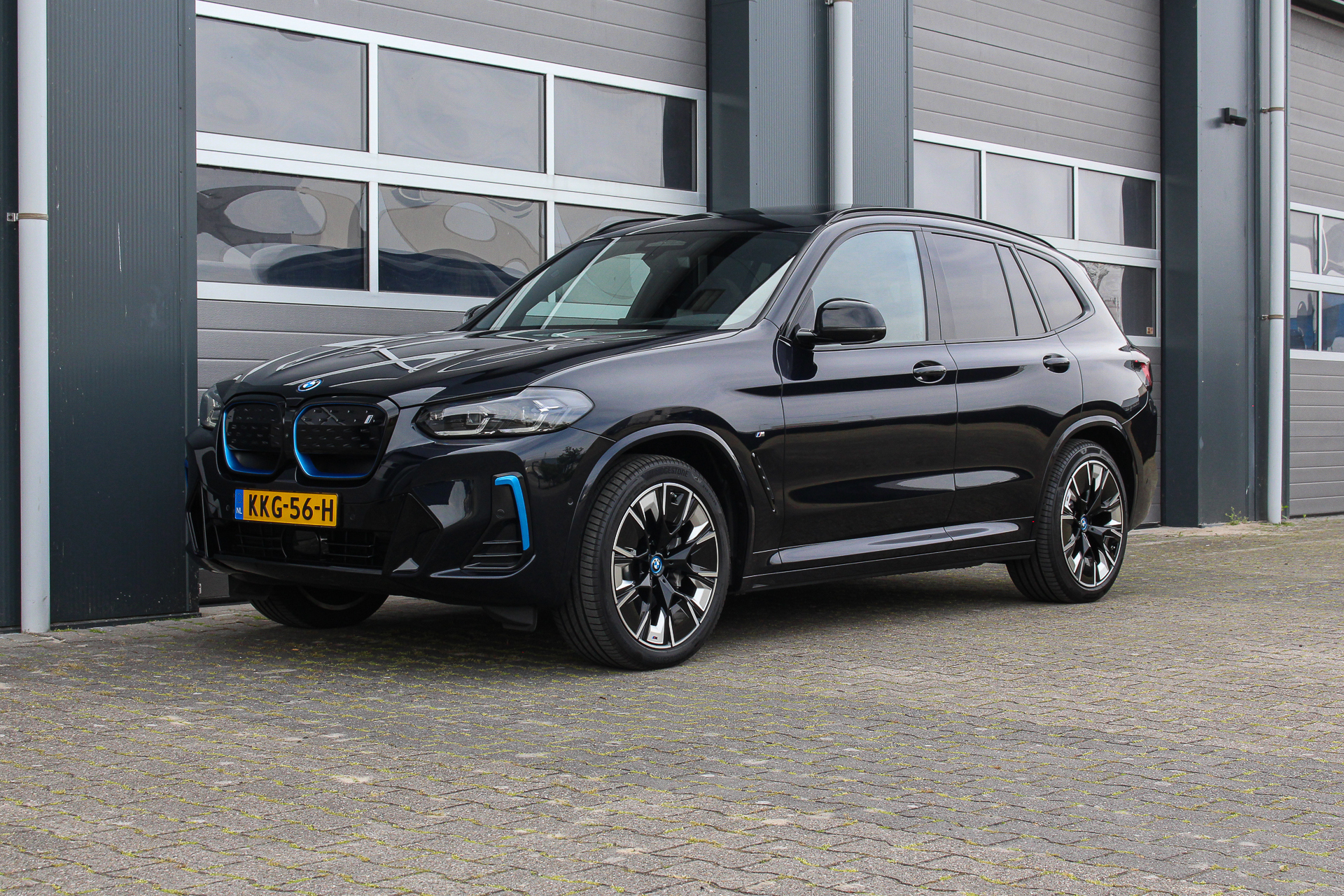 Foto van BMW Ix3