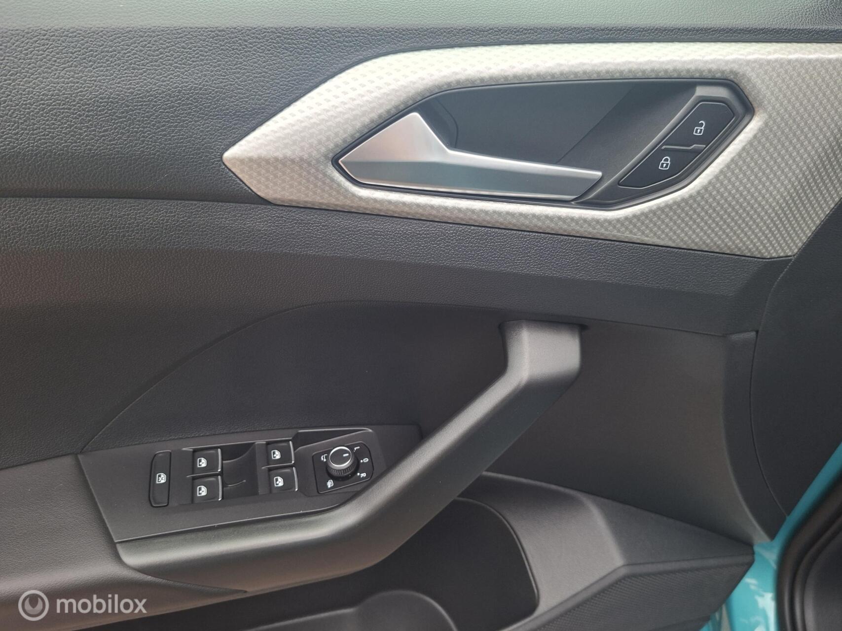 Foto van Volkswagen T-cross