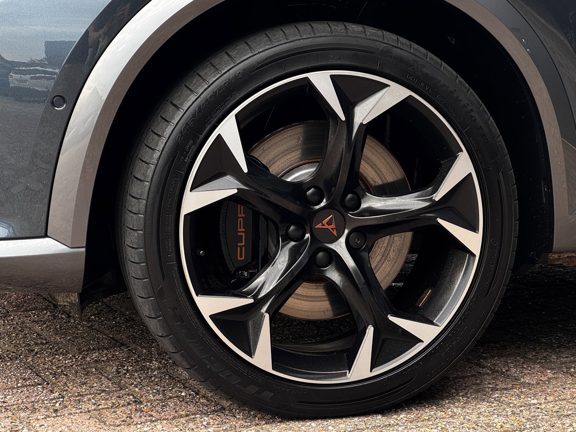 Foto van Cupra Formentor VZ E-hybrid