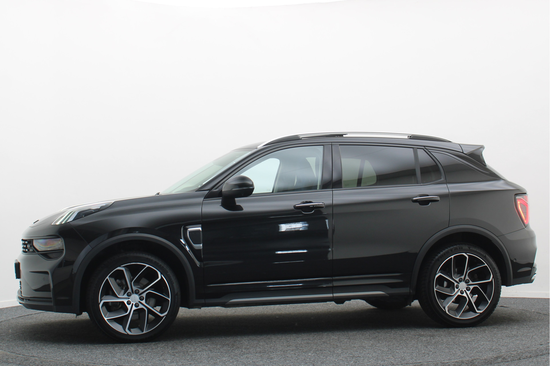 Foto van Lynk&co LYNK & Co 01