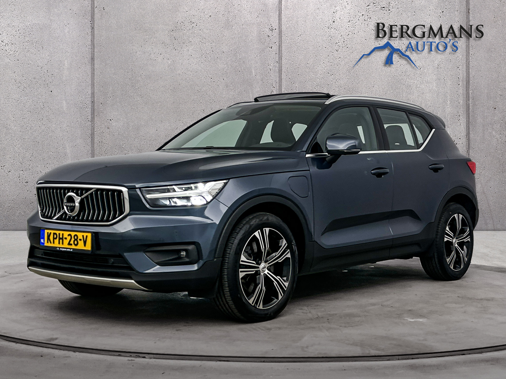 Volvo XC40 1.5 T5 Recharge Inscription PLUG-IN 2021 - voorkant