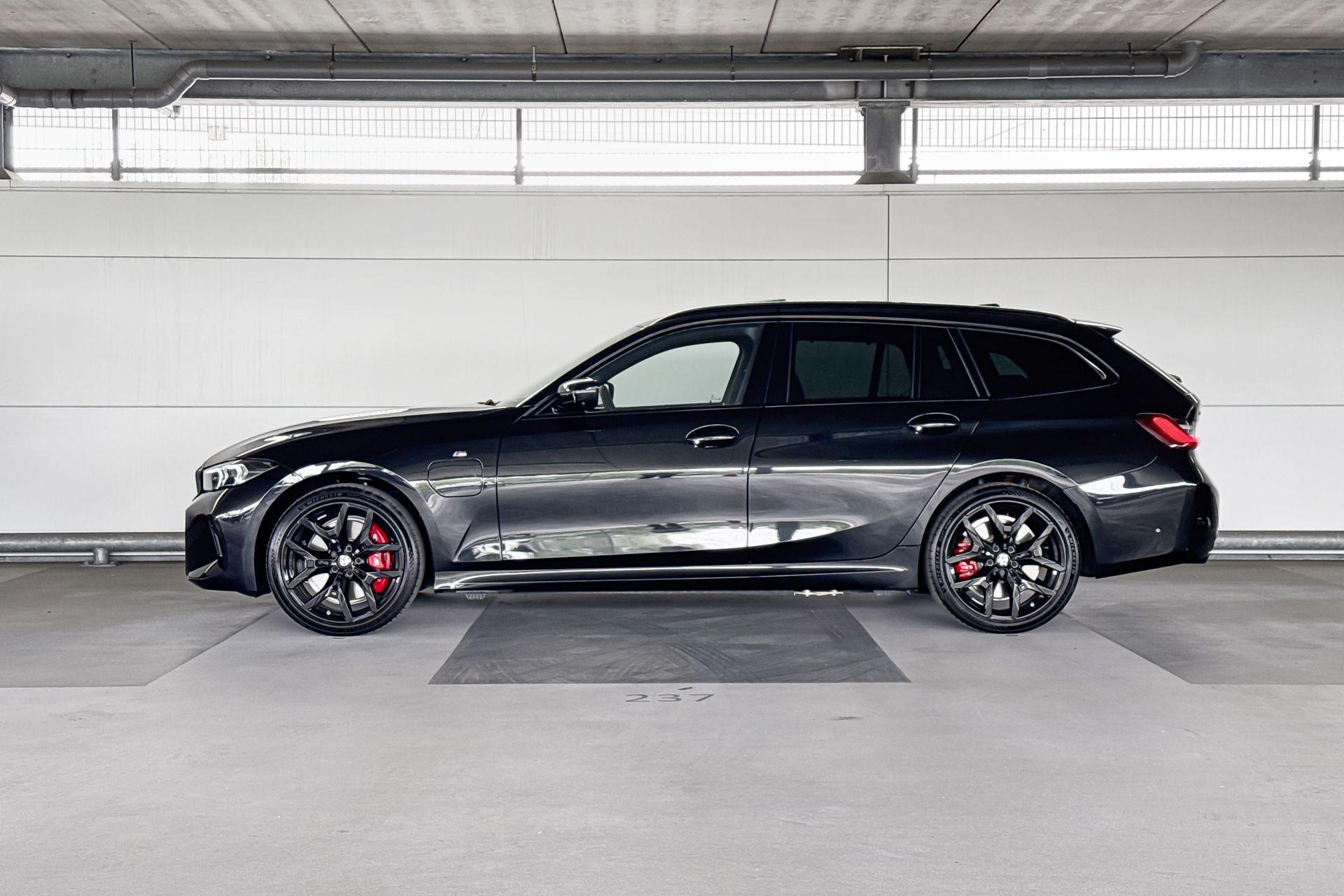 Foto van BMW 330e xDrive