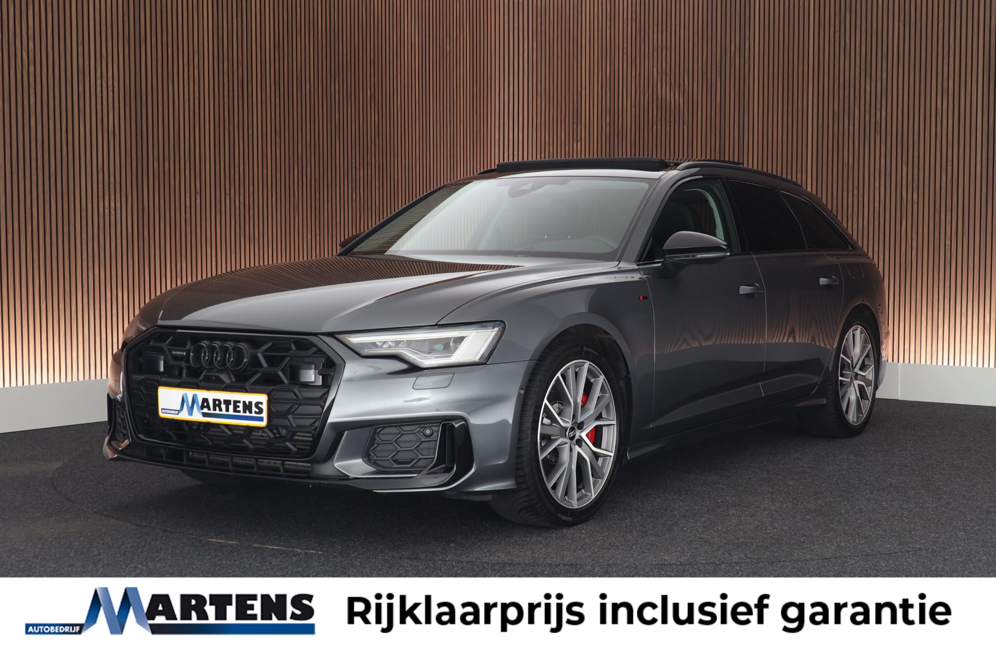 Audi A6 Avant 55 TFSI e 367pk quattro Pro Line S Competition 2023 - voorkant