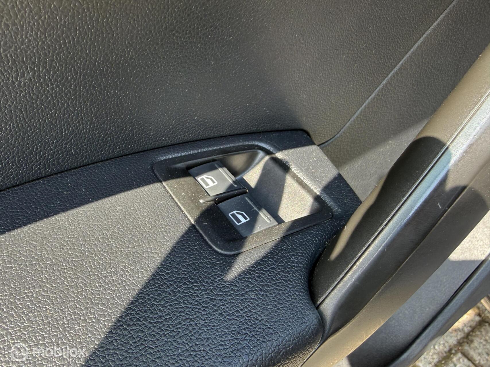 Foto van Volkswagen Caddy Bestel