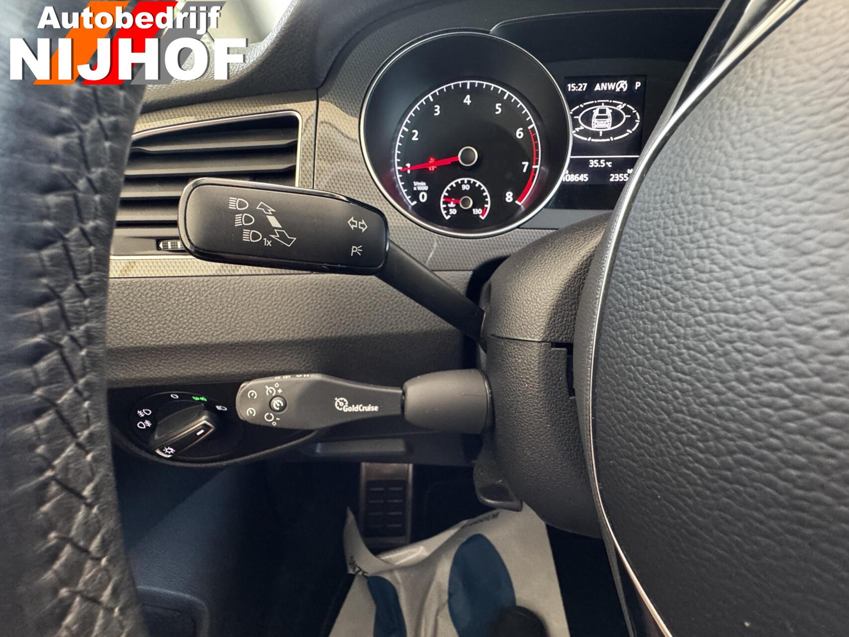 Foto van Volkswagen Golf Sportsvan