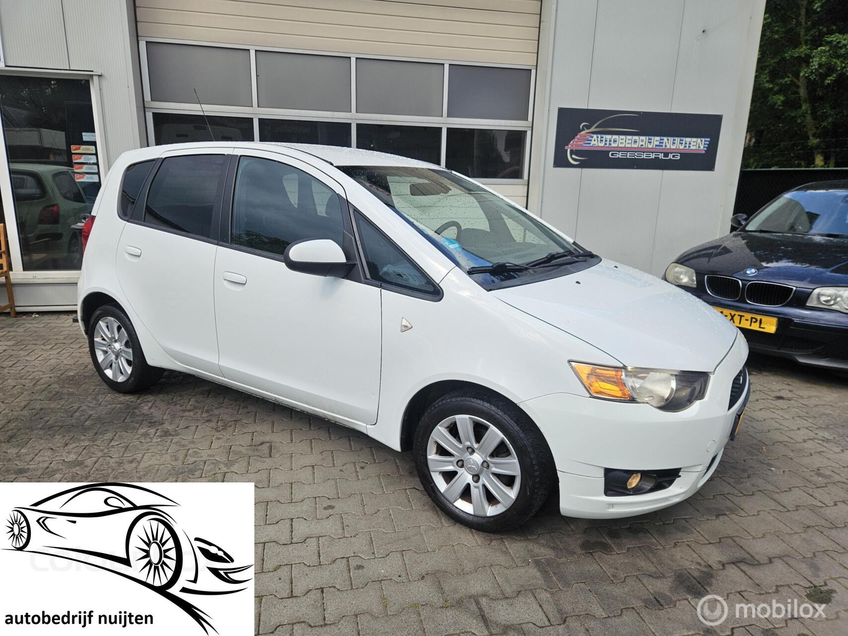 Foto van Mitsubishi Mitsubishi Colt