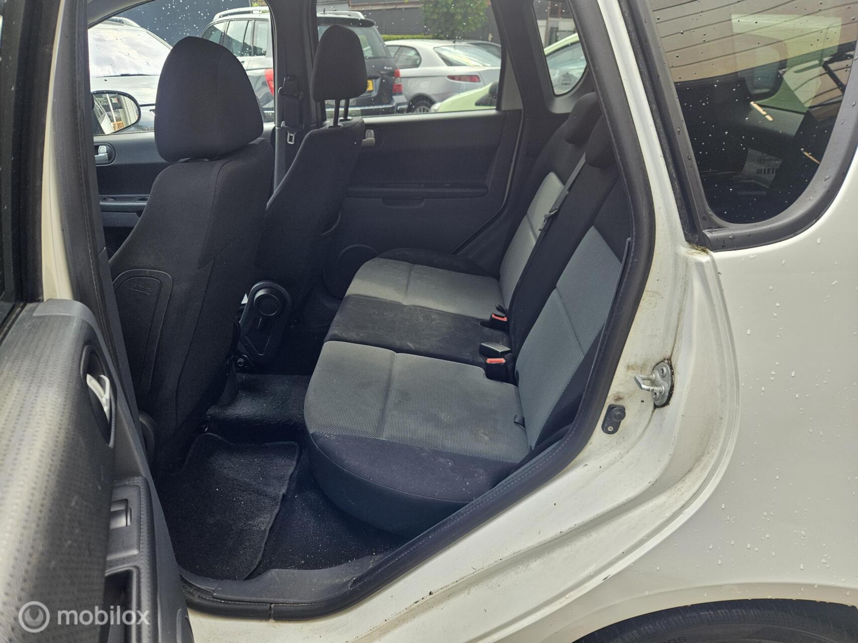 Foto van Mitsubishi Mitsubishi Colt