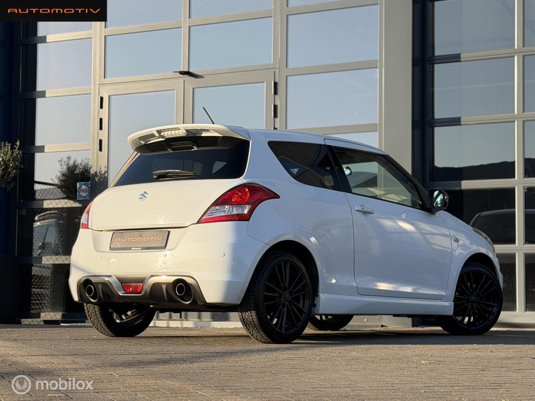 Foto van Suzuki Swift Sport