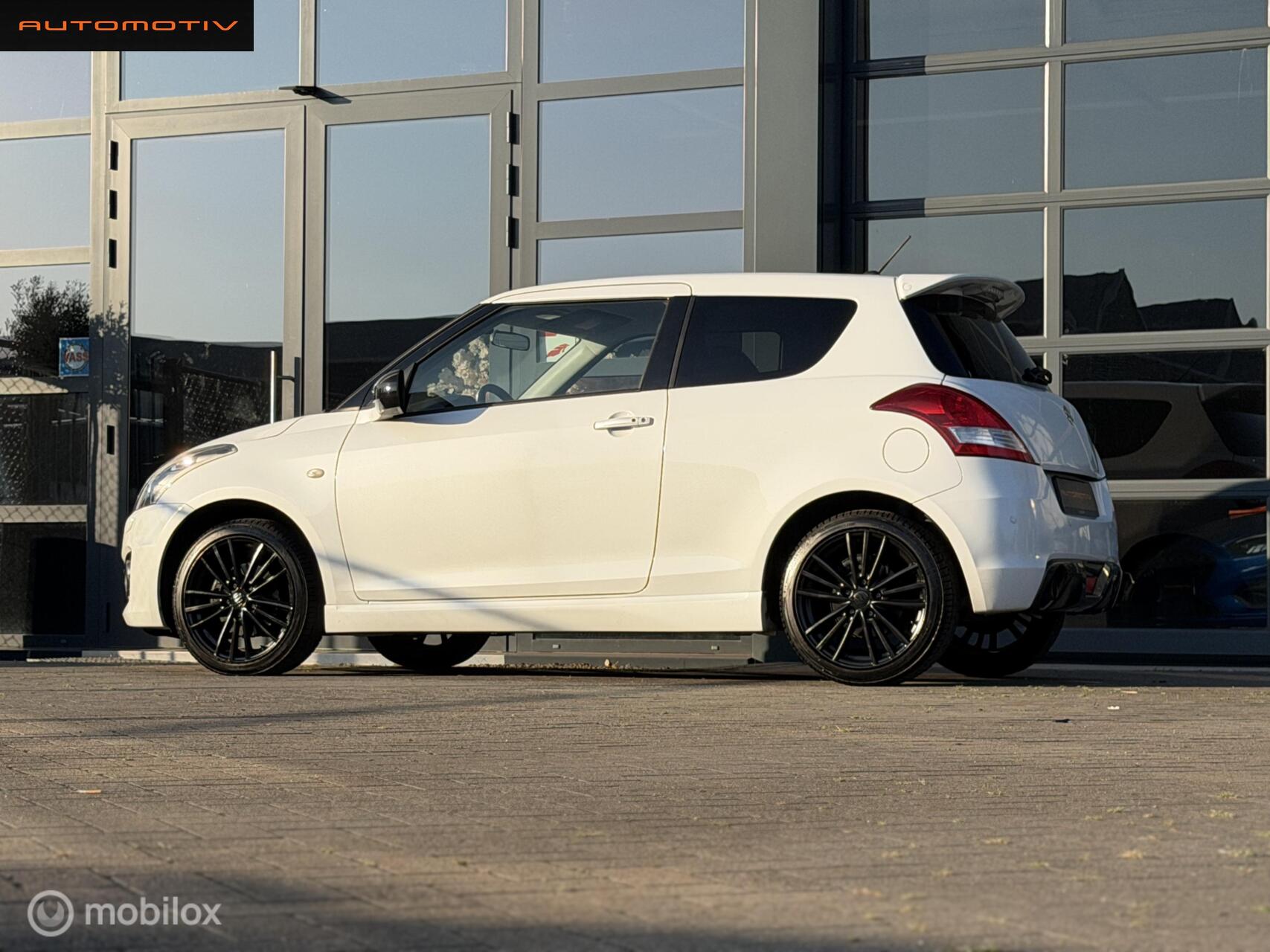 Foto van Suzuki Swift Sport
