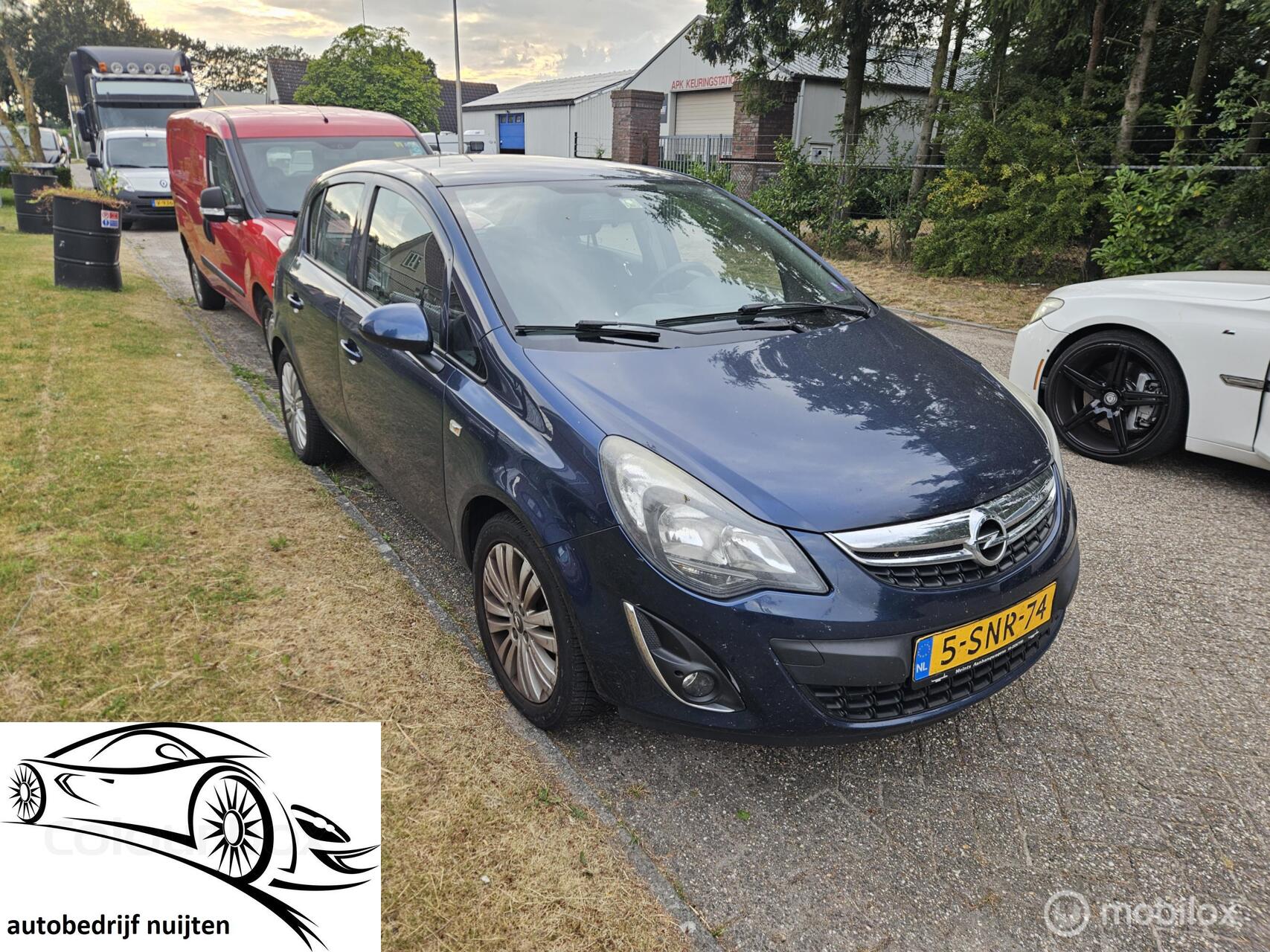 Opel Corsa LPG G-3.. 5-DEURS..AIRCO.NAVI 2013 - voorkant