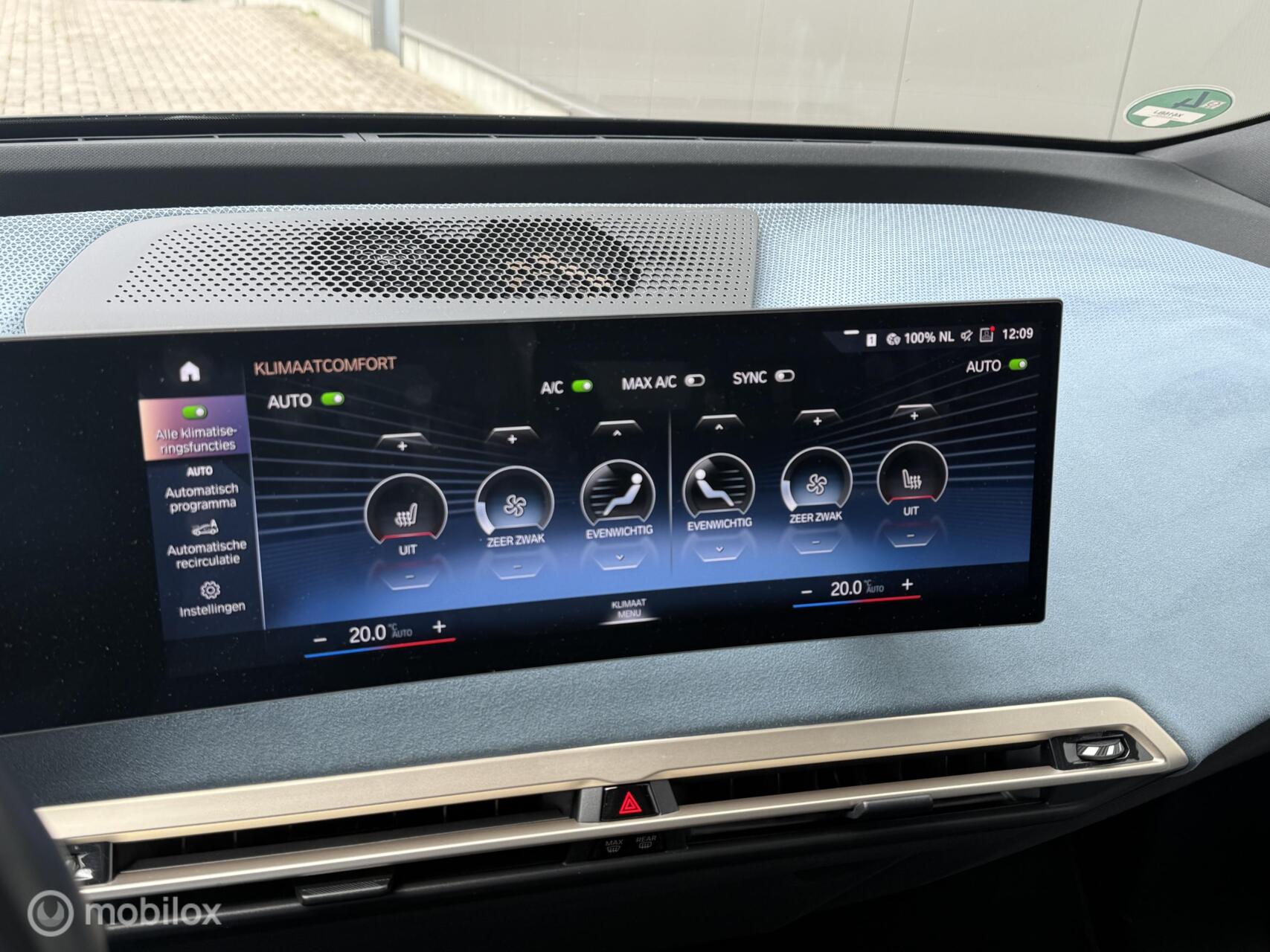 Foto van BMW Ix Xdrive40