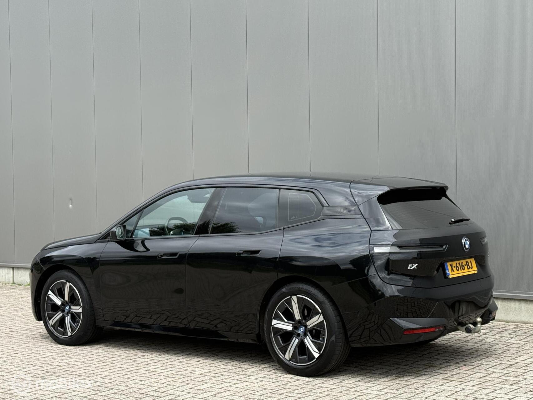 Foto van BMW Ix Xdrive40