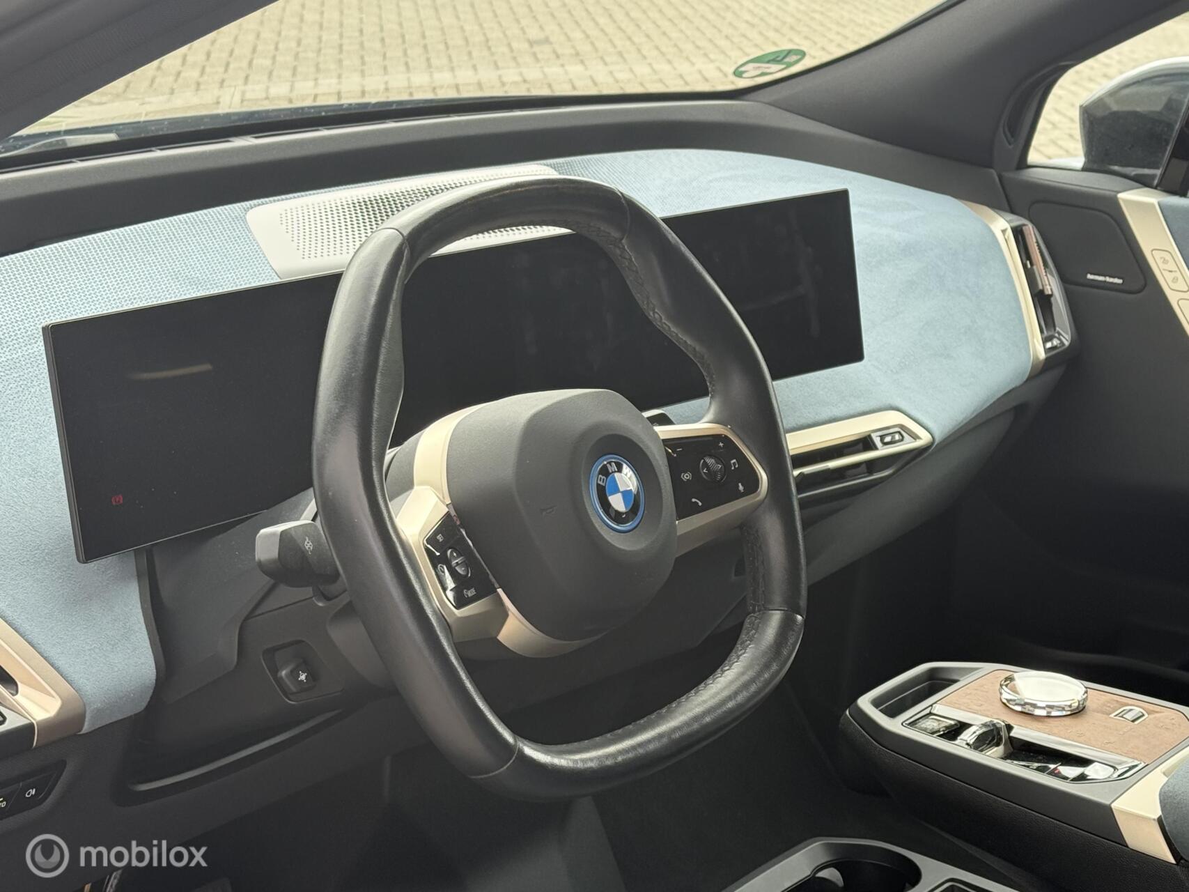 Foto van BMW Ix Xdrive40