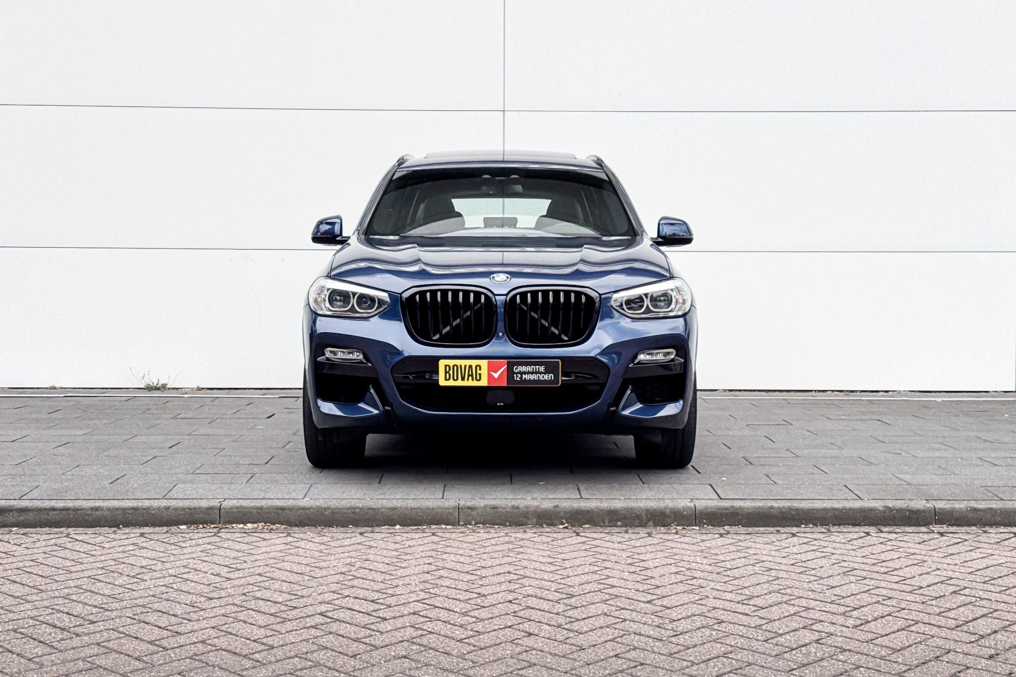Foto van BMW X3 Xdrive20i