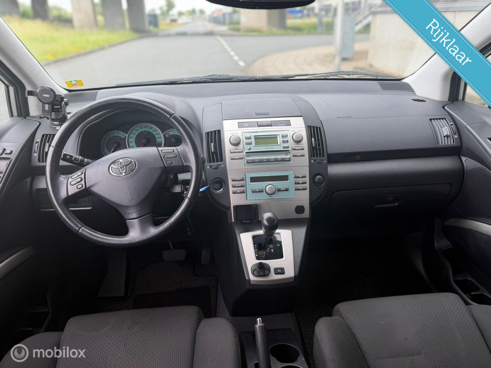 Foto van Toyota Toyota Corolla Verso