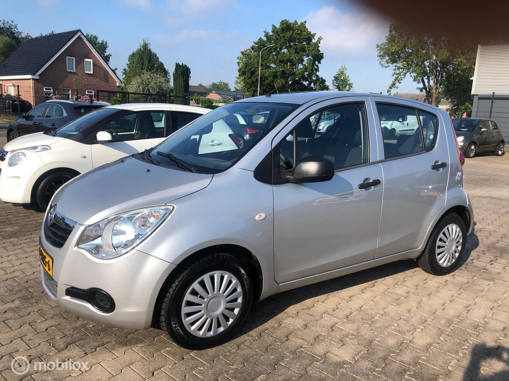 Foto van Opel Agila