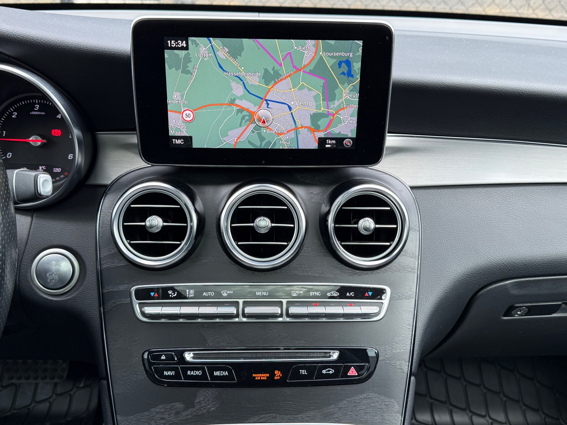Foto van Mercedes-Benz GLC 220 D 4Matic