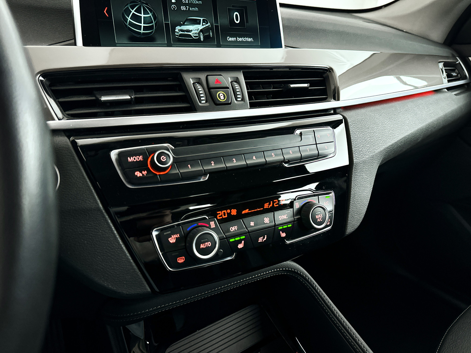 Foto van BMW X1 Sdrive20i