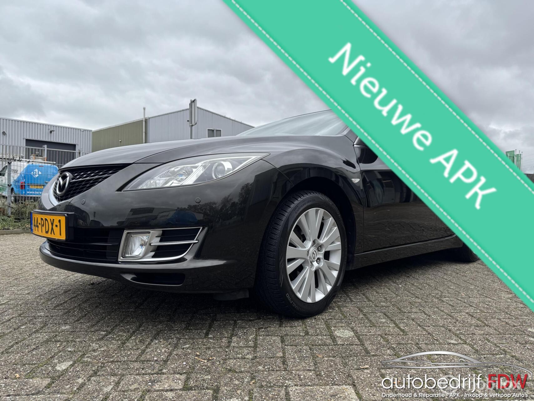 Mazda Mazda 6 1.8 TS/TREKHAAK/AIRCO/NAP/RVM/PDC/ 2011 - voorkant