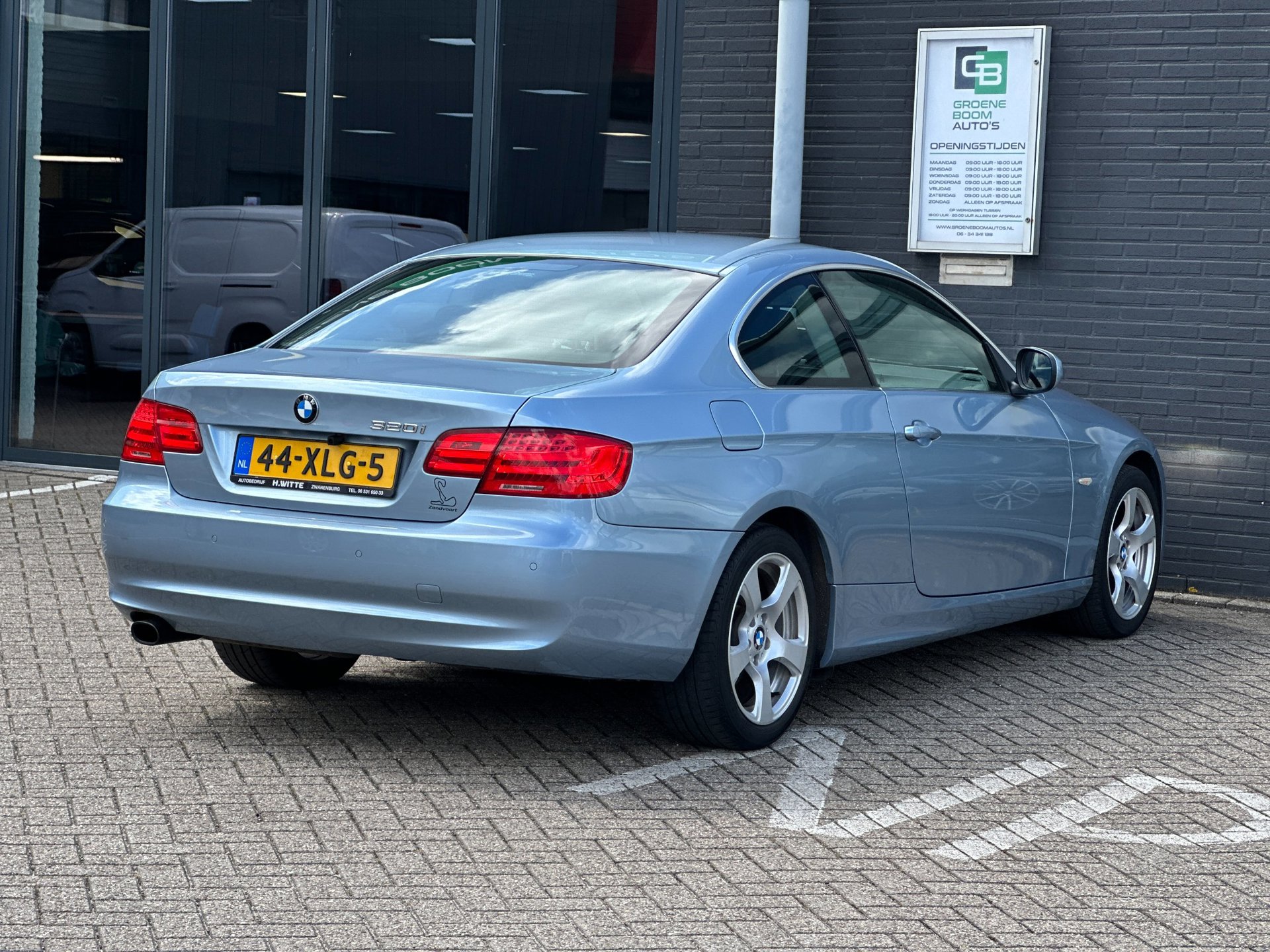 Foto van BMW 320i