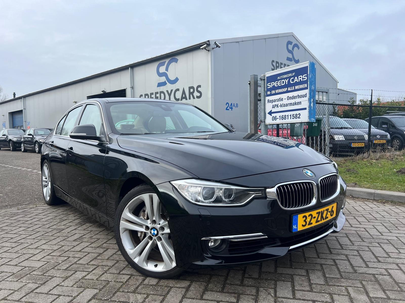 BMW 3-serie 335i High Executive 2012 - voorkant