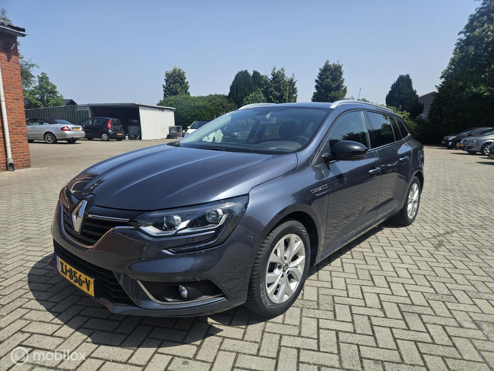 Renault Megane 1.3 TCe Limited 2019 - voorkant