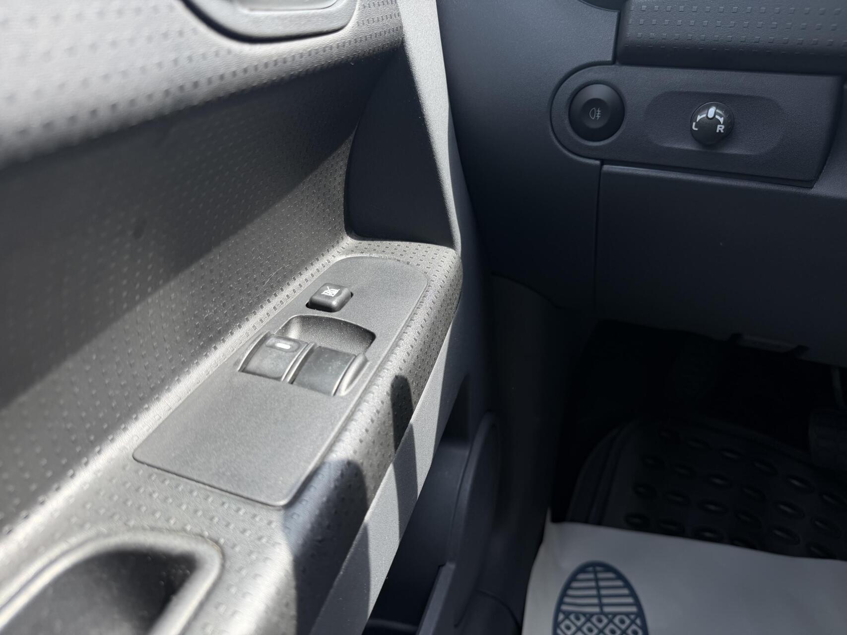 Foto van Mitsubishi Mitsubishi Colt