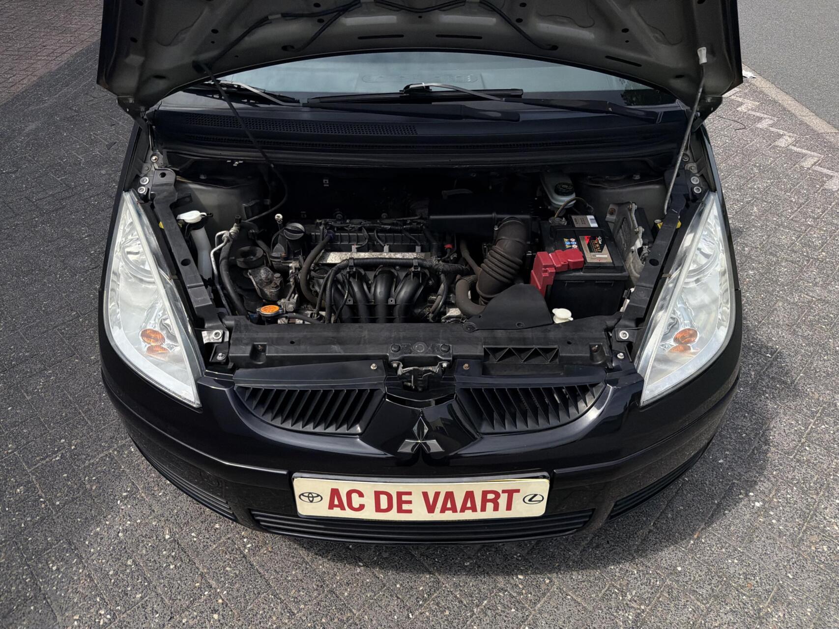 Foto van Mitsubishi Mitsubishi Colt