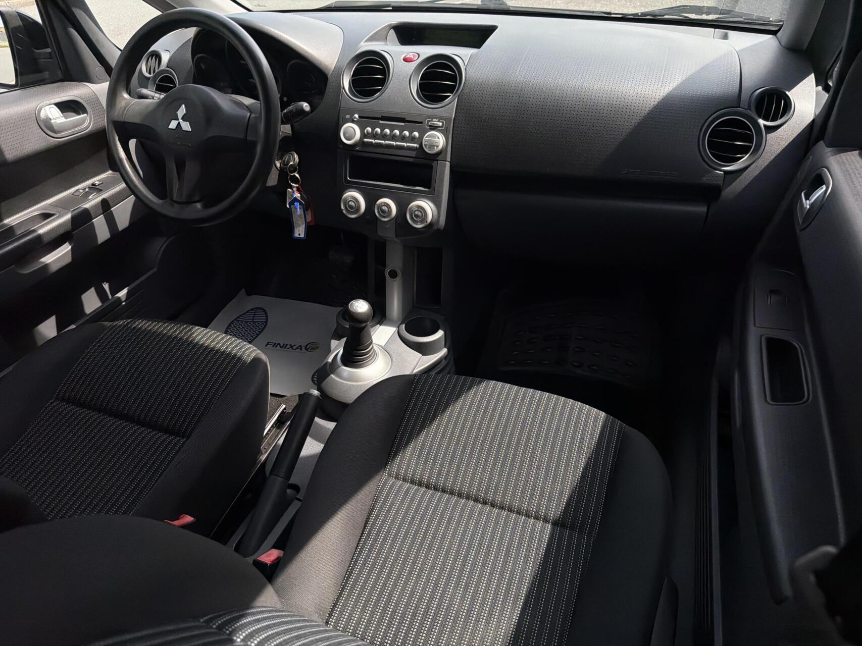 Foto van Mitsubishi Mitsubishi Colt