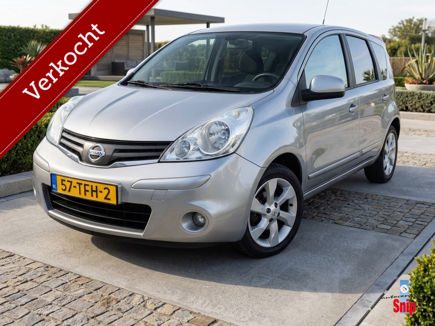 Nissan Nissan Note 1.4 Visia Nieuwe APK! 2012 - voorkant