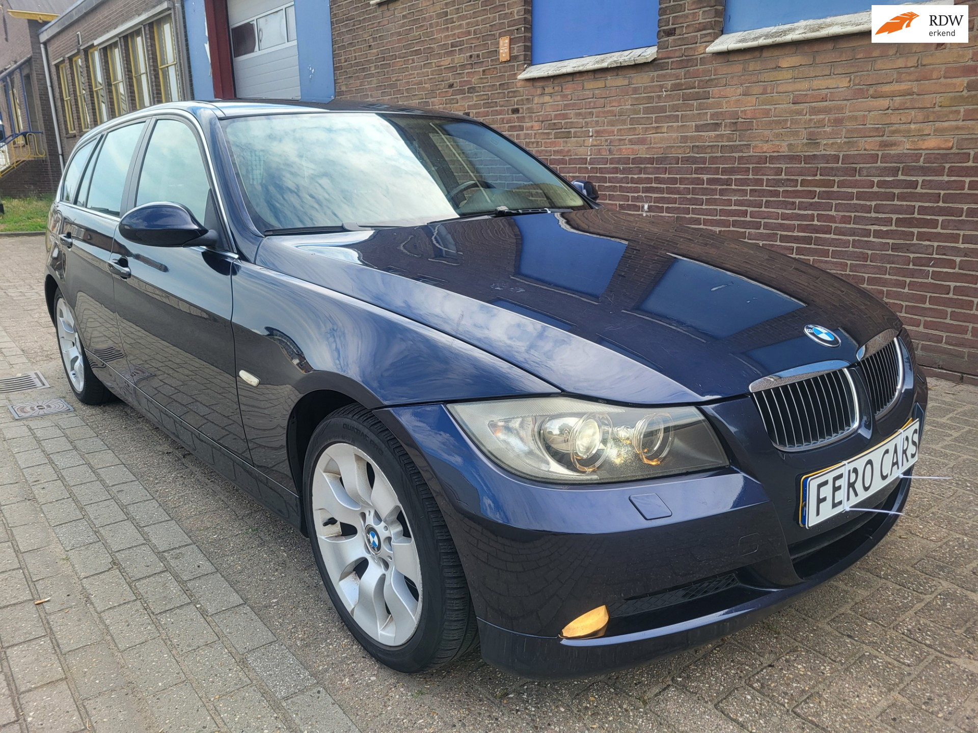 BMW 3er Reihe 325xi APK 17-2-27 Airco, cruise control Business Line 2007 - voorkant
