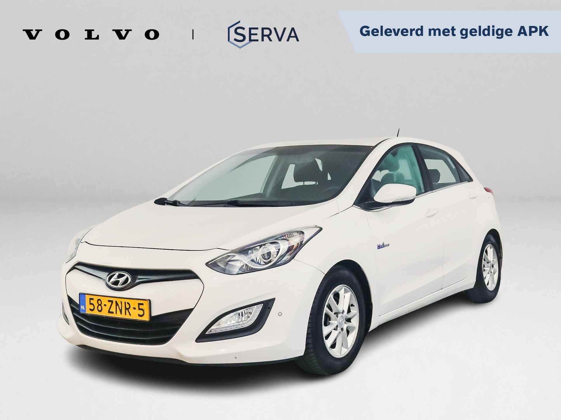 Hyundai I 30 1.6 GDI i-Vision | Parkeercamera | Cruise control | Bluetooth | Trekhaak 2013 - voorkant