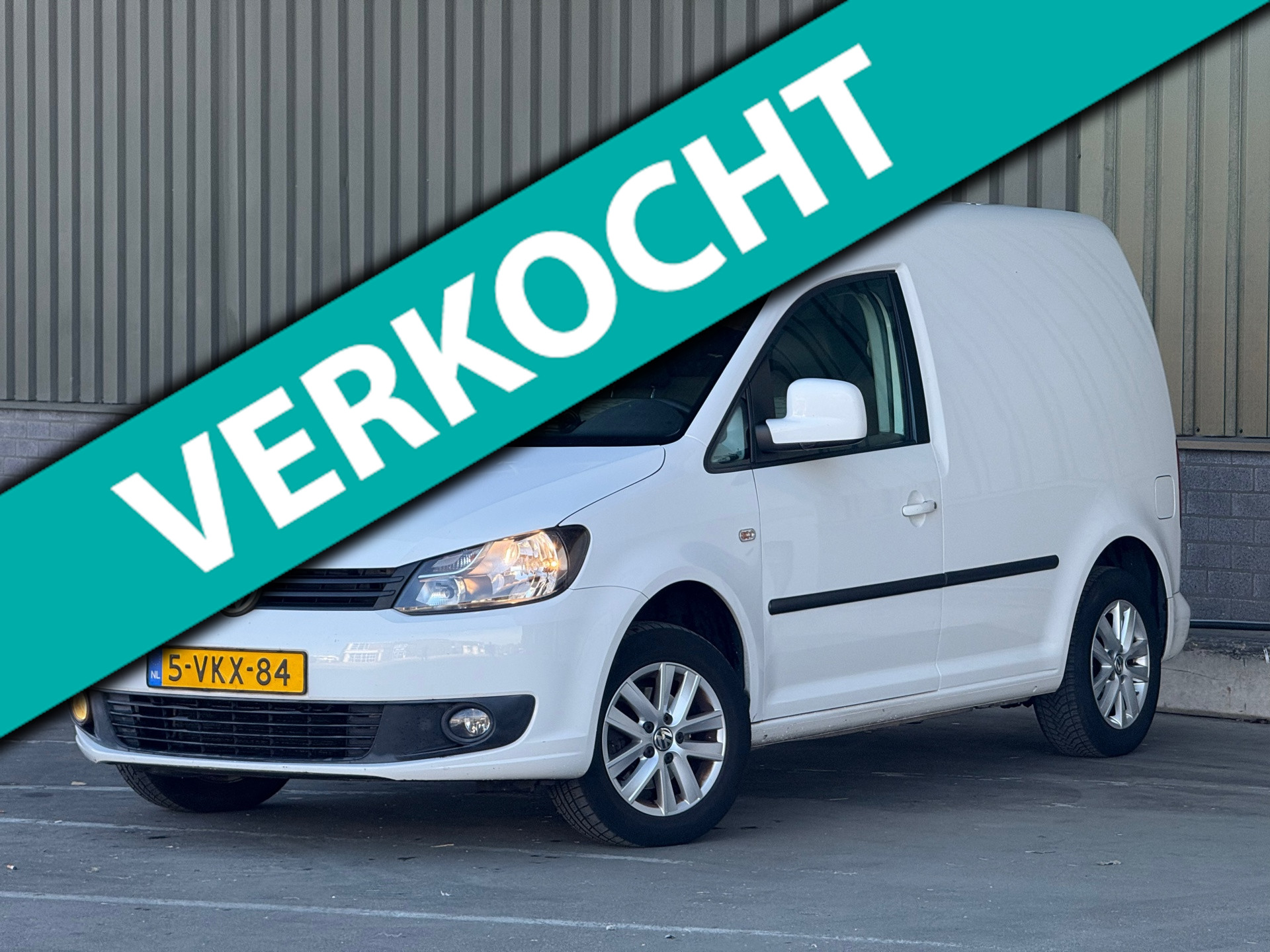 Volkswagen Caddy 1.6 TDI BMT 2011 - voorkant