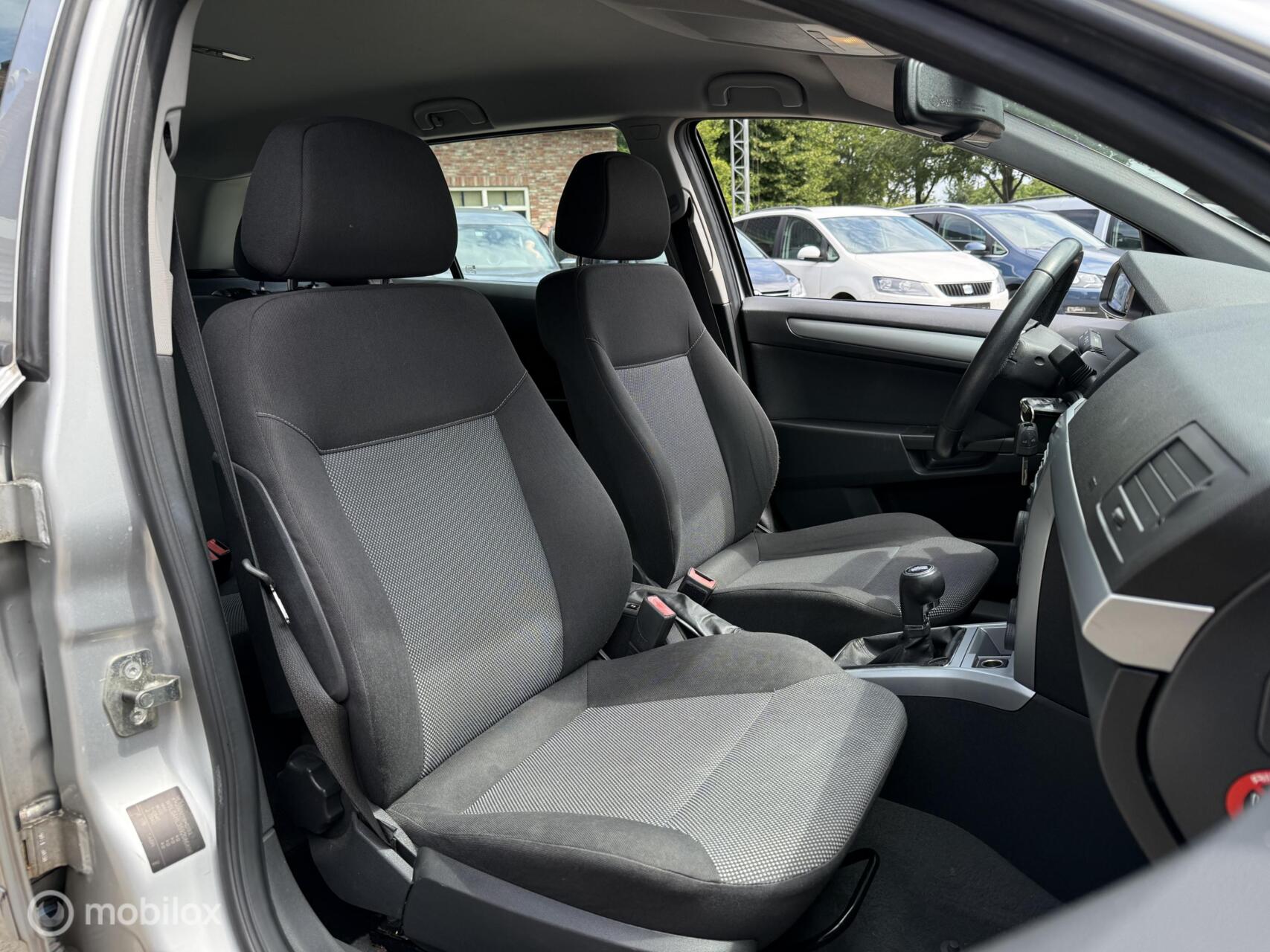 Foto van Opel Astra Station Wagon