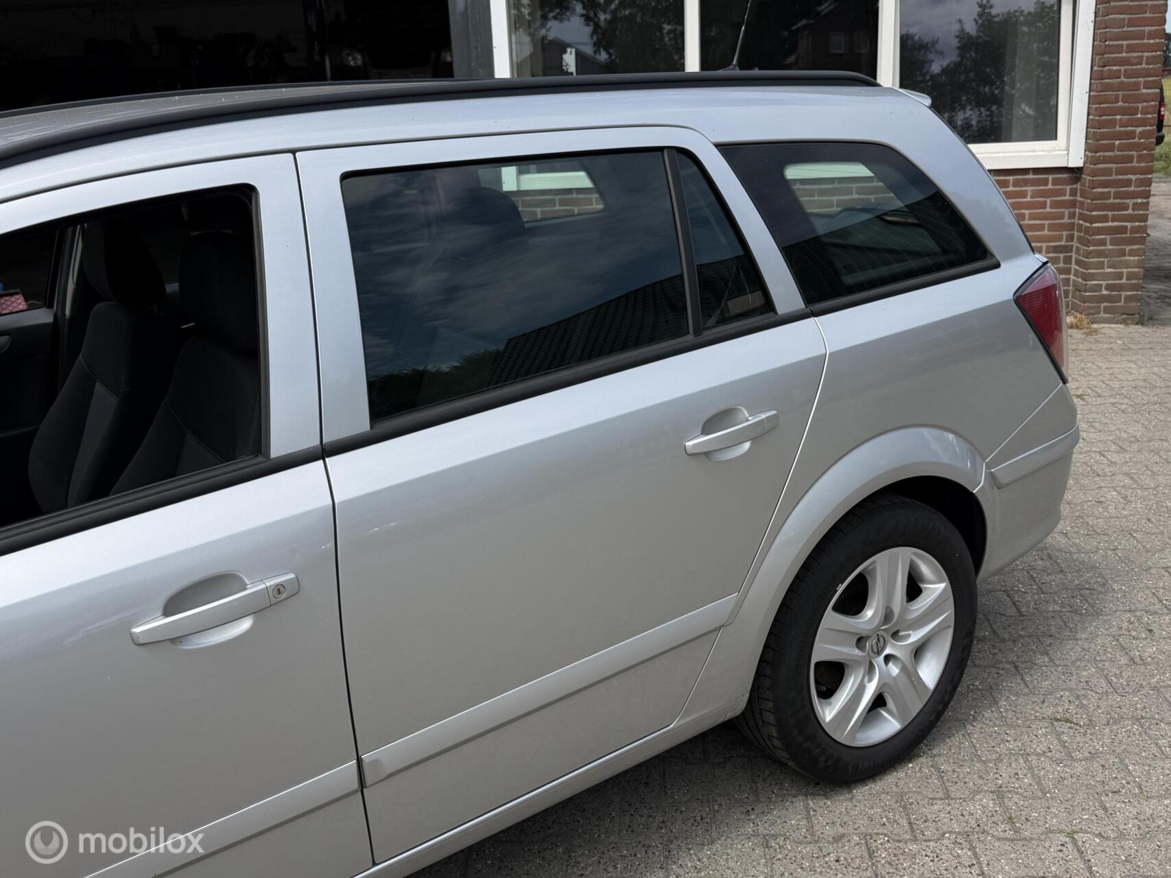 Foto van Opel Astra Station Wagon