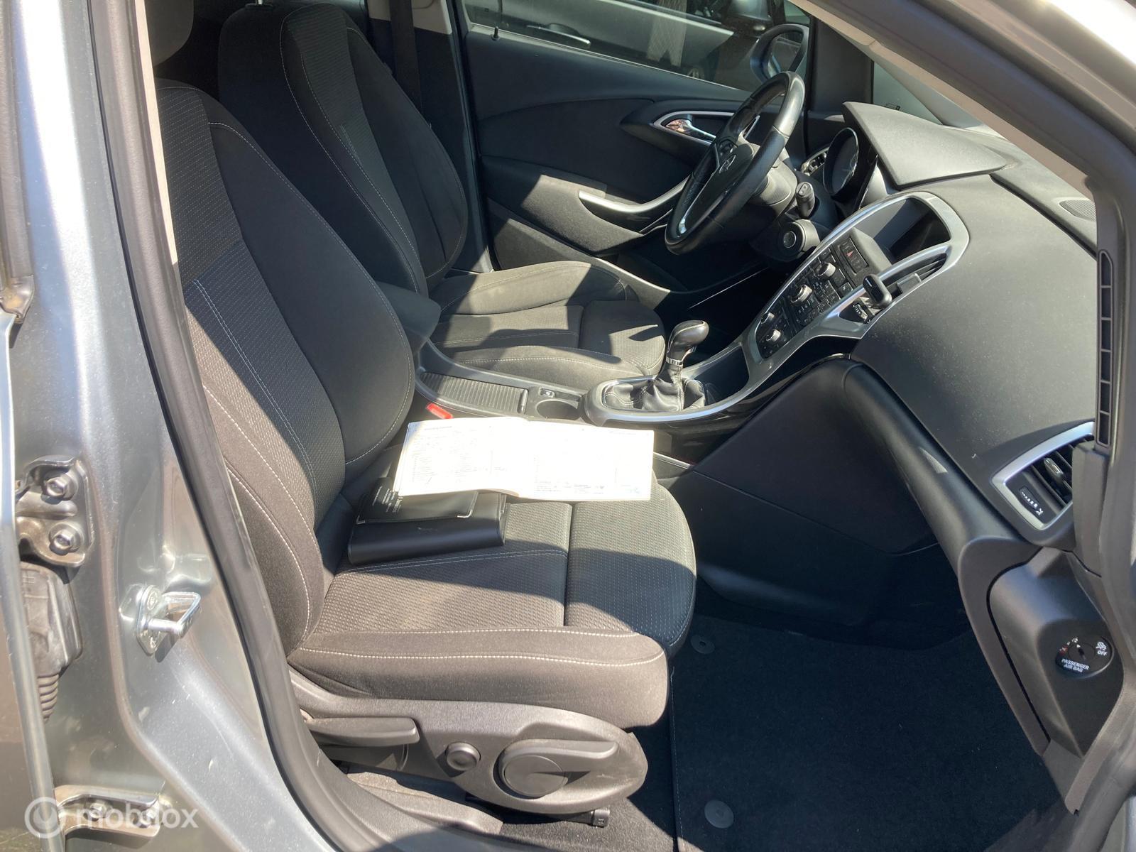 Foto van Opel Astra Sports Tourer