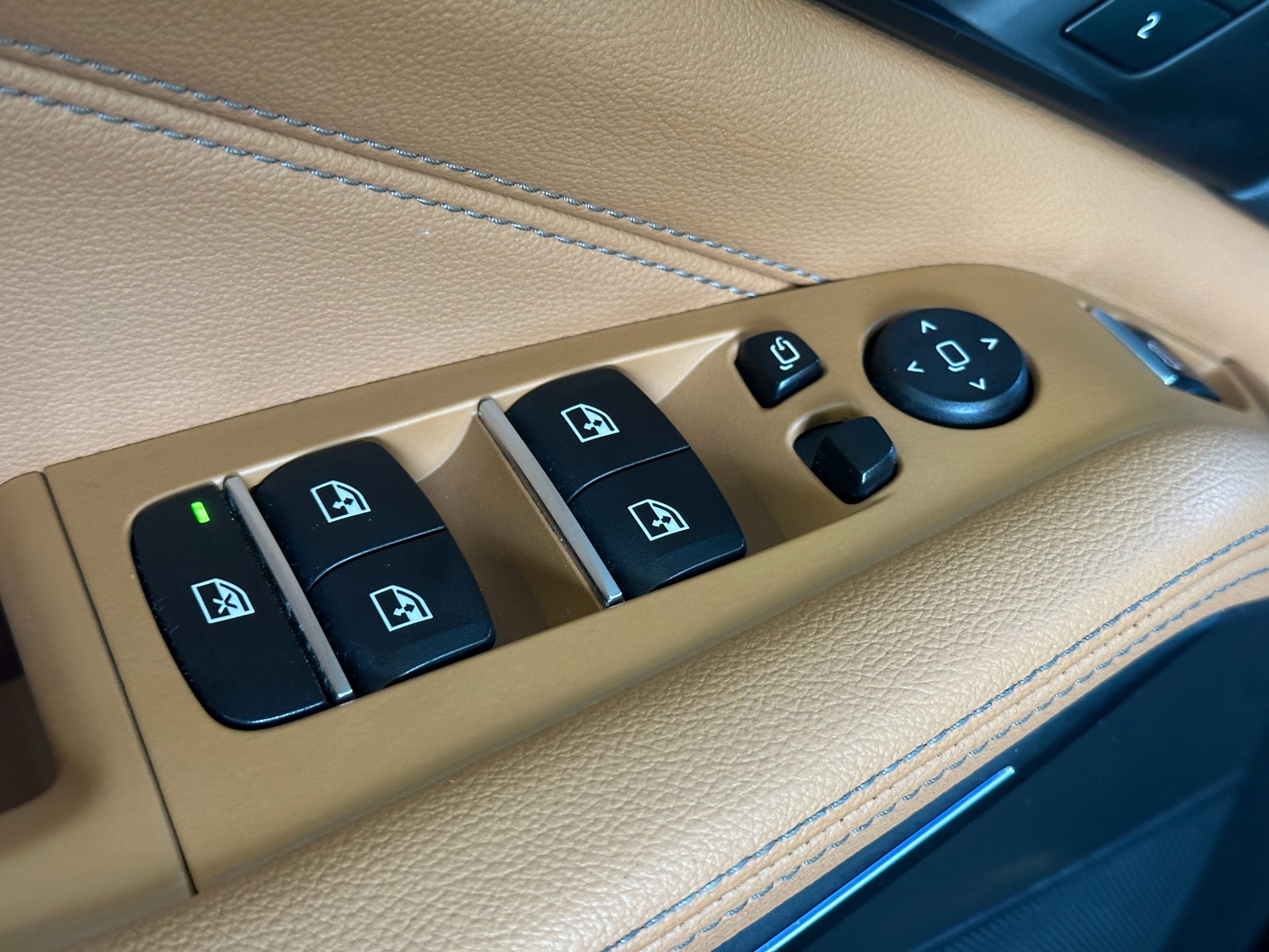 Foto van BMW X5 Xdrive40i