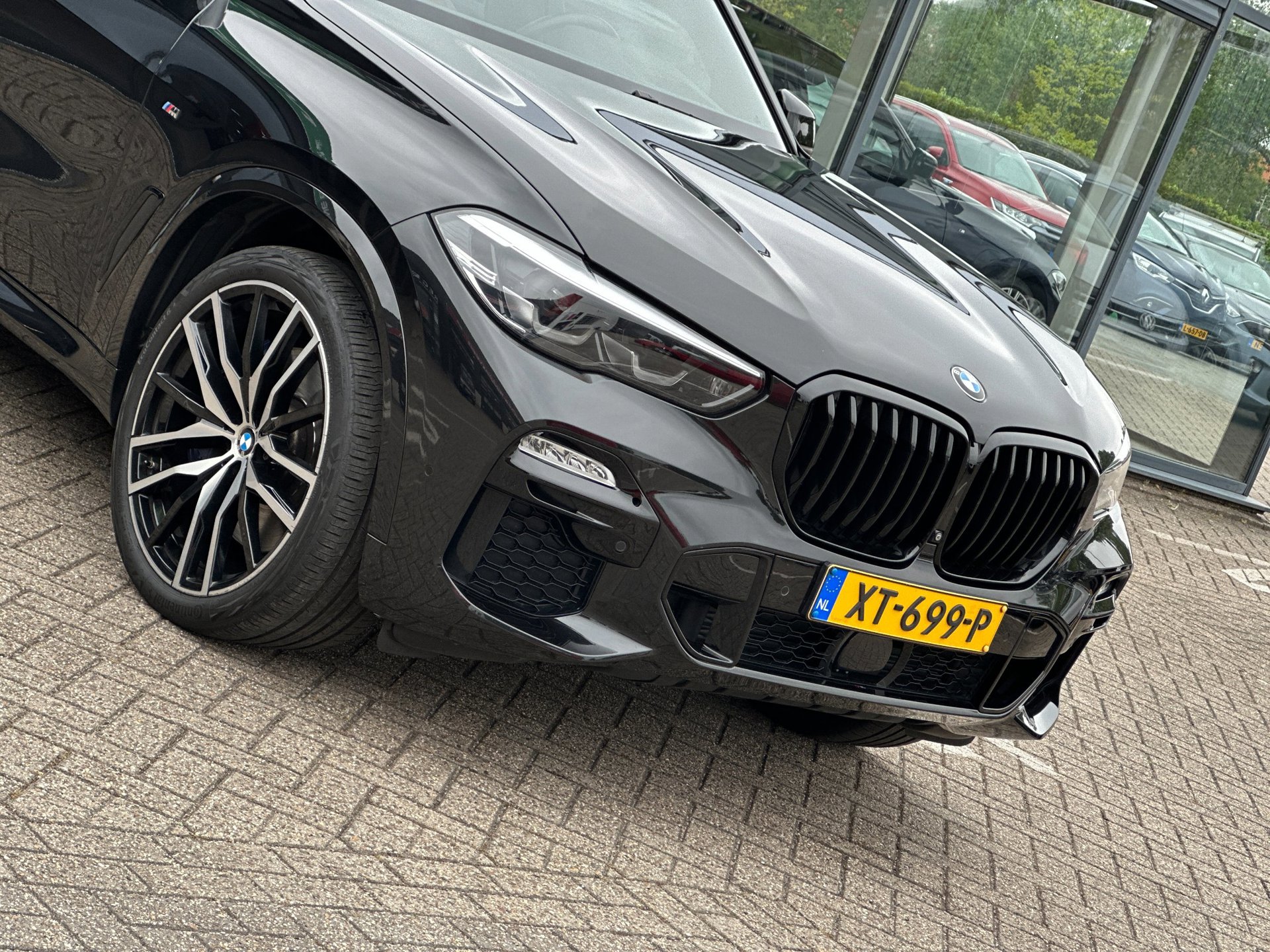 Foto van BMW X5 Xdrive40i