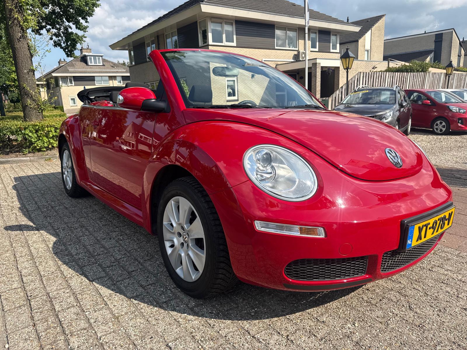 Foto van Volkswagen New Beetle Cabriolet