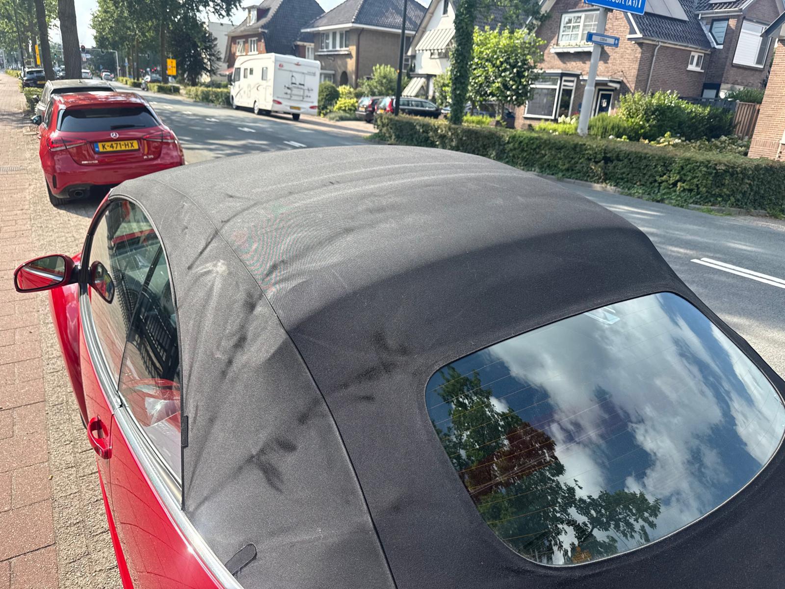 Foto van Volkswagen New Beetle Cabriolet