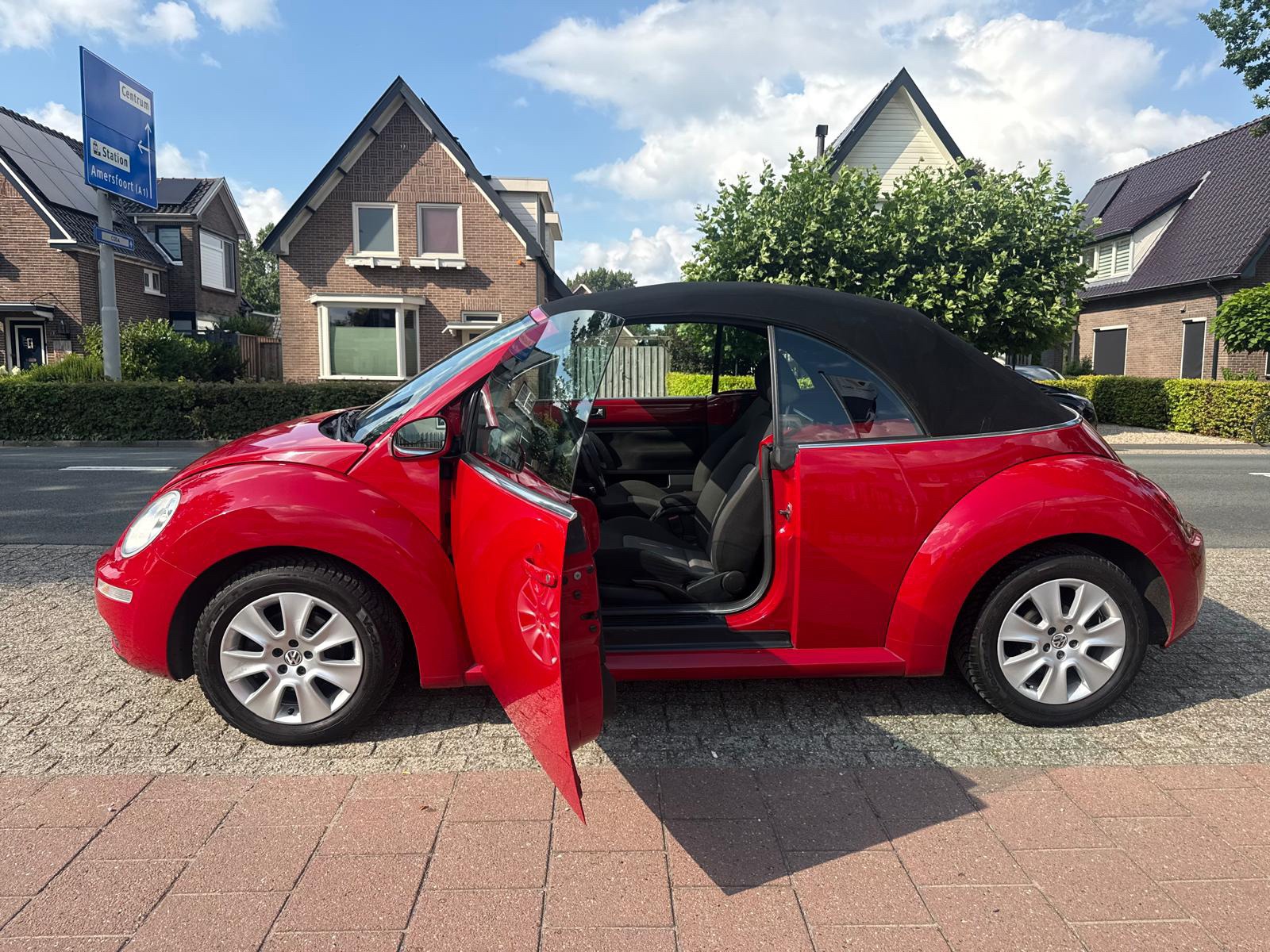 Foto van Volkswagen New Beetle Cabriolet