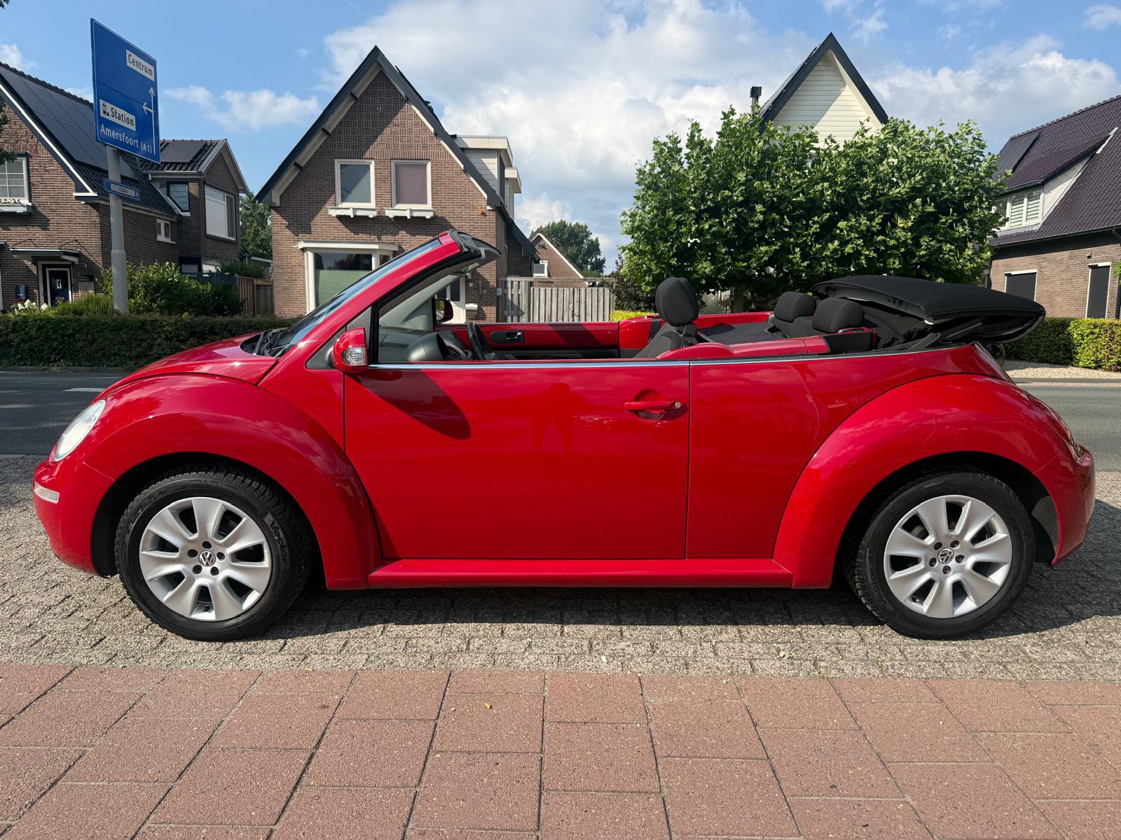 Foto van Volkswagen New Beetle Cabriolet