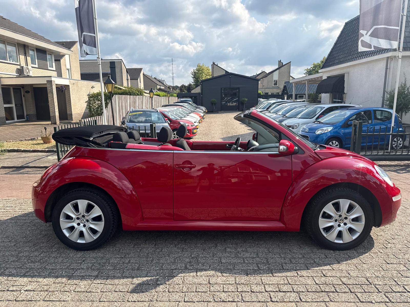 Foto van Volkswagen New Beetle Cabriolet